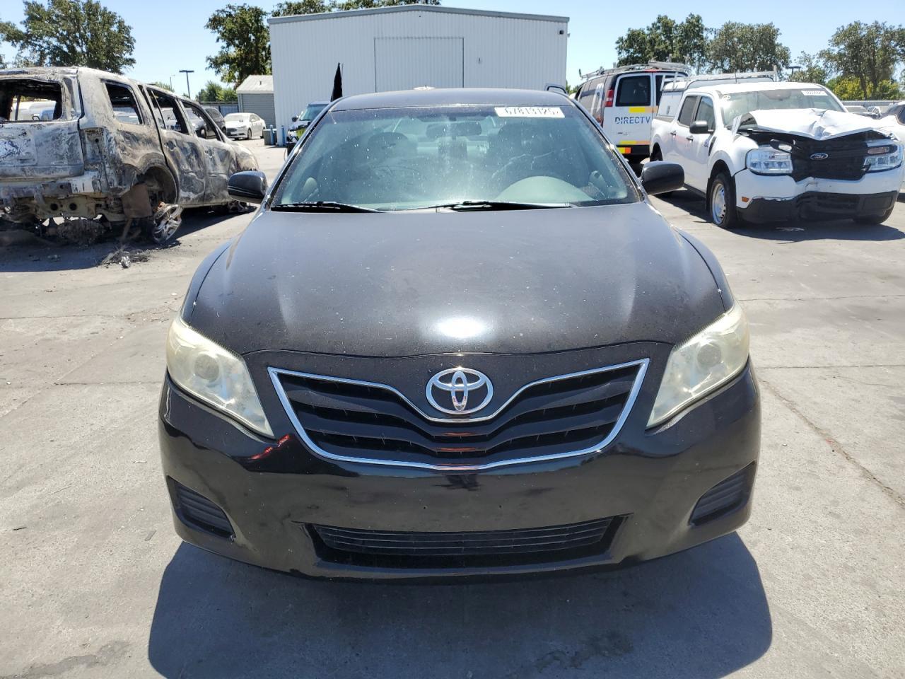 2011 Toyota Camry Base - Фото 5