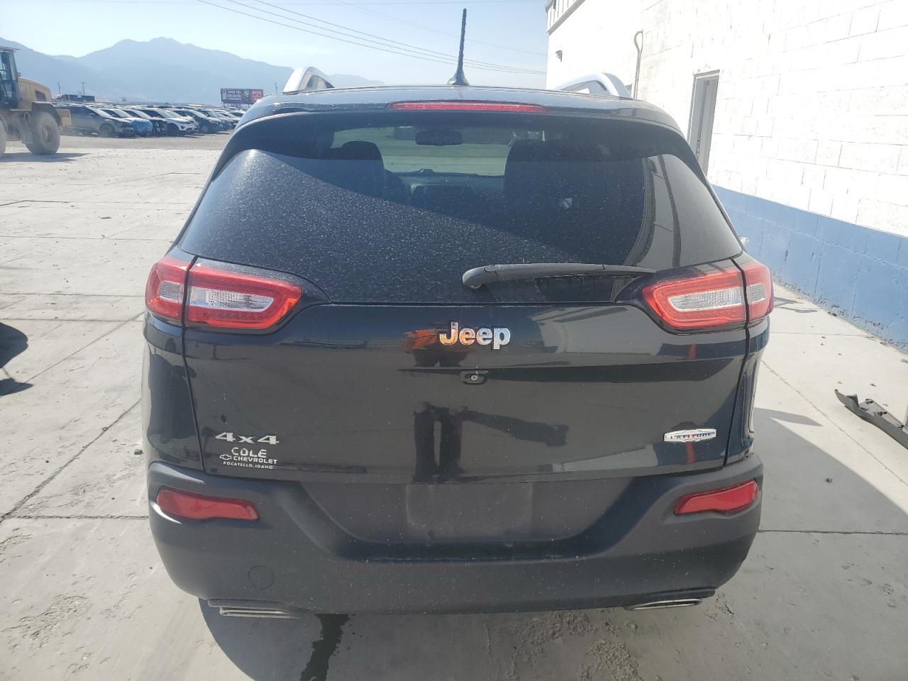 2015 Jeep Cherokee Latitude - Image 6