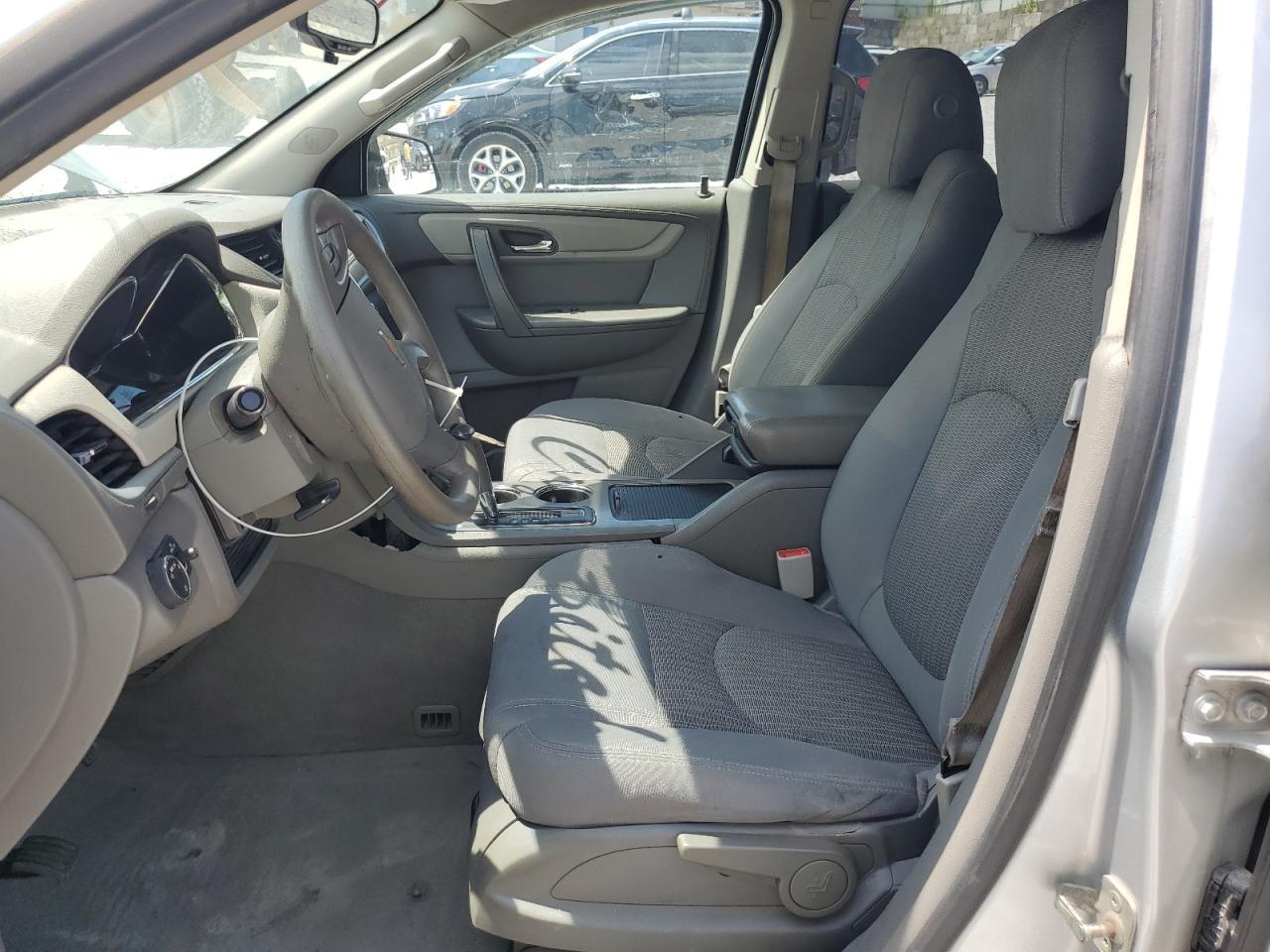 2015 Chevrolet Traverse Ls - Фото 7