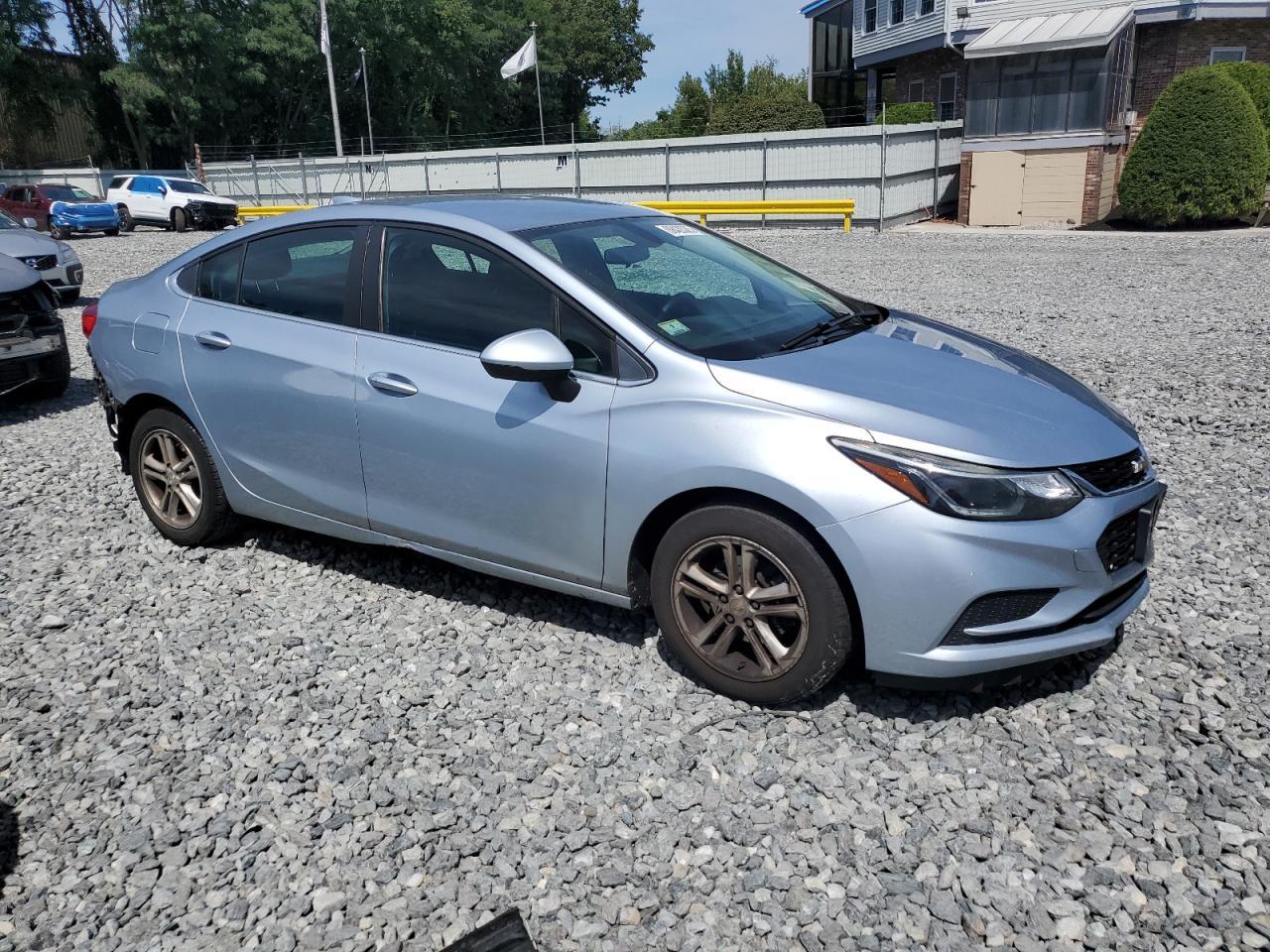 2017 Chevrolet Cruze Lt - Фото 4