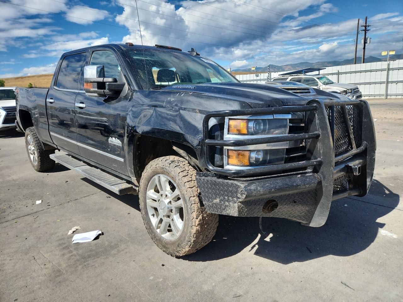 2019 Chevrolet Silverado K2500 High Country - Image 4