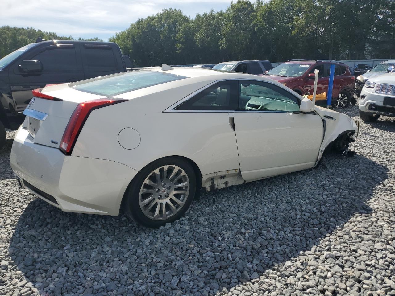 2014 Cadillac Cts Premium Collection - Image 3