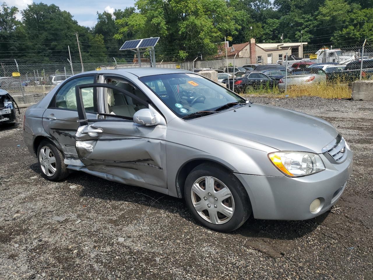 2005 Kia Spectra Lx - Фото 4