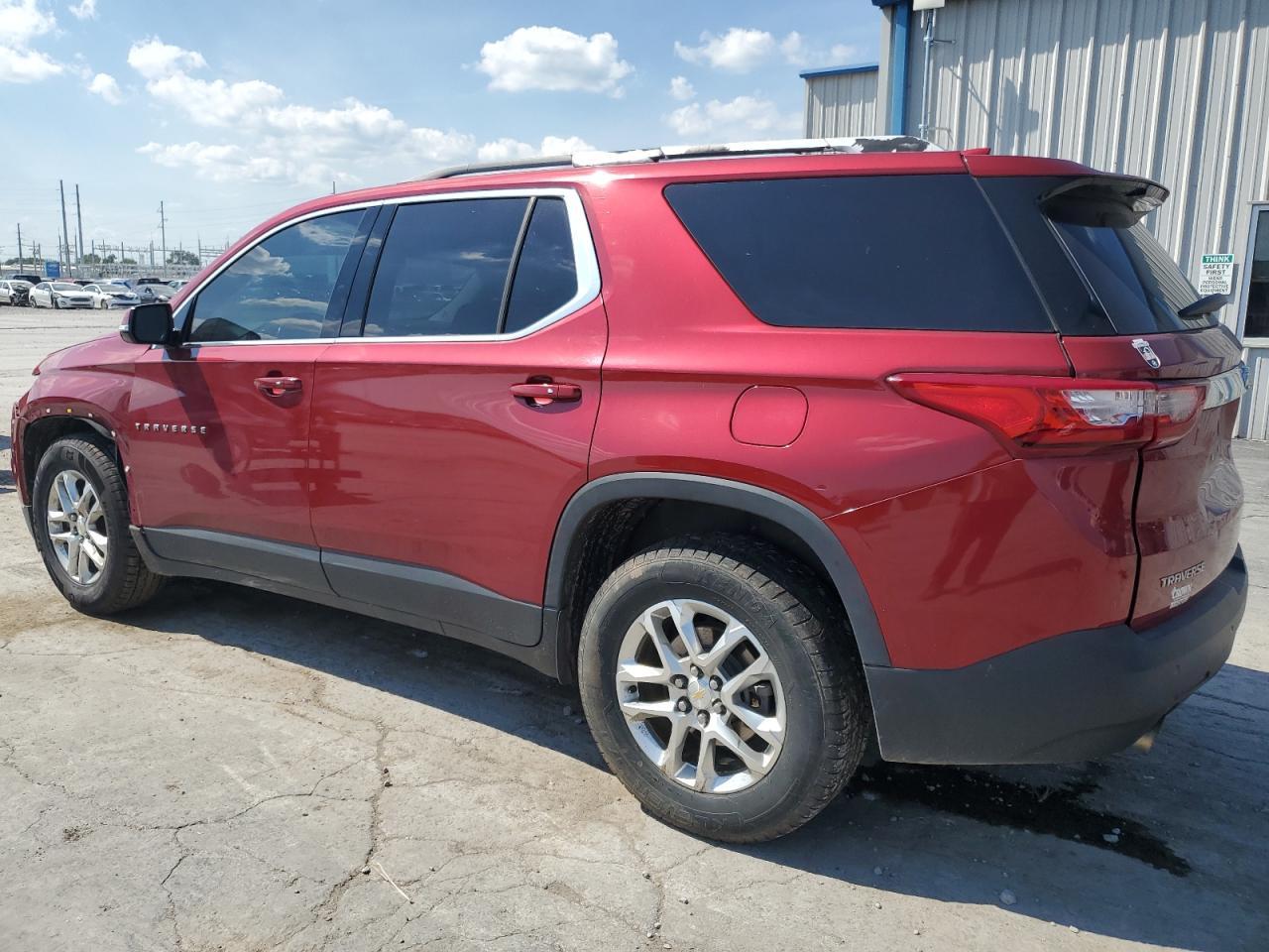 2018 Chevrolet Traverse Lt - Image 2