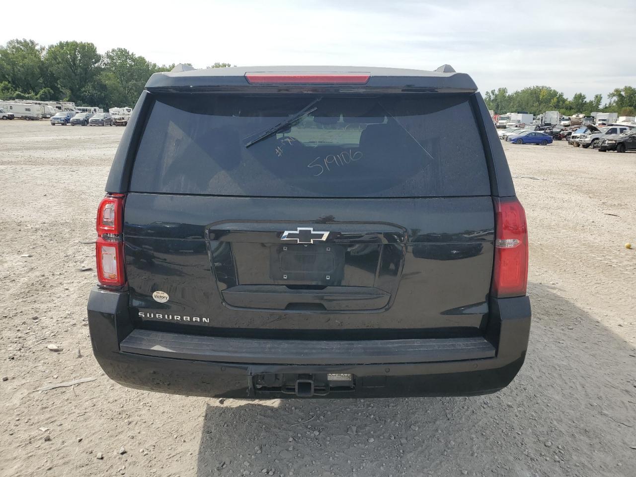 2015 Chevrolet Suburban K1500 Lt - Фото 6