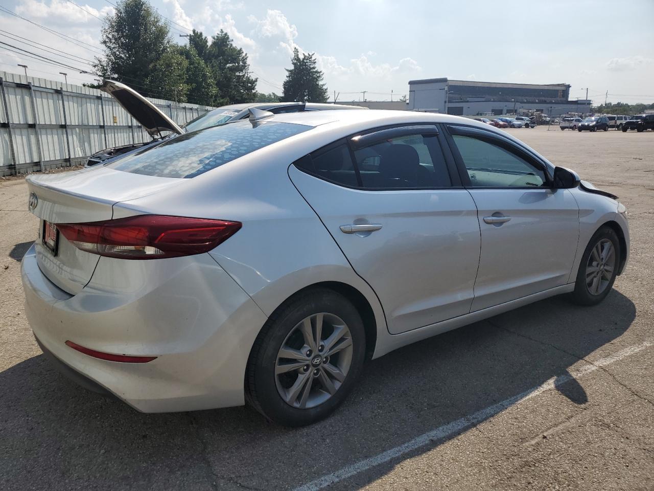 2017 Hyundai Elantra Se - Фото 3