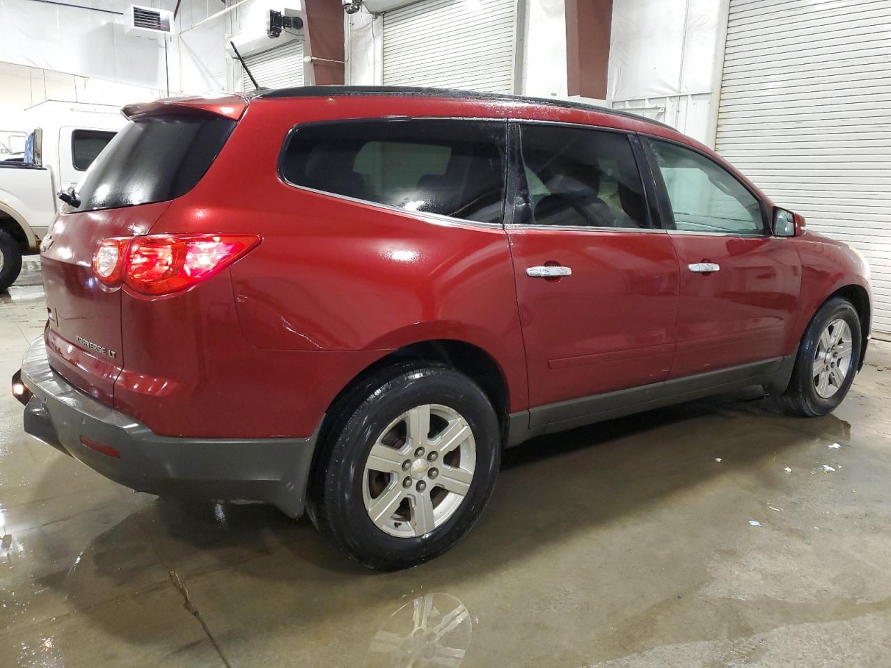 2010 Chevrolet Traverse Lt - Фото 3