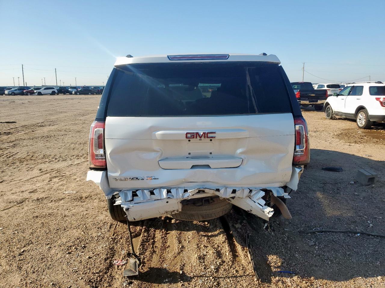 2016 GMC Yukon Xl K1500 Slt - Фото 6