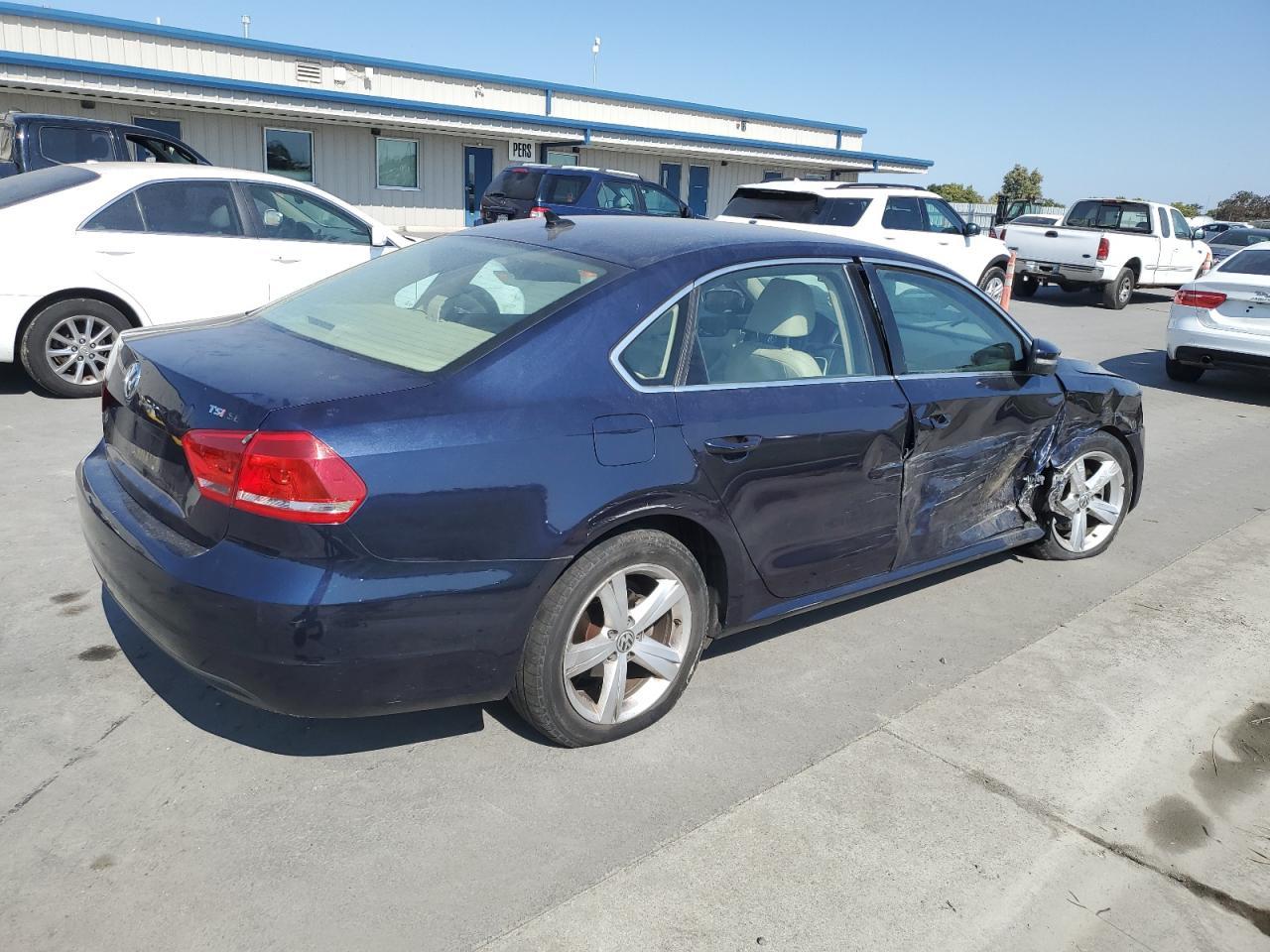 2014 Volkswagen Passat Se - Фото 3