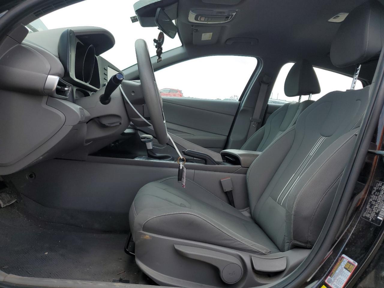 2023 Hyundai Elantra Sel - Image 7