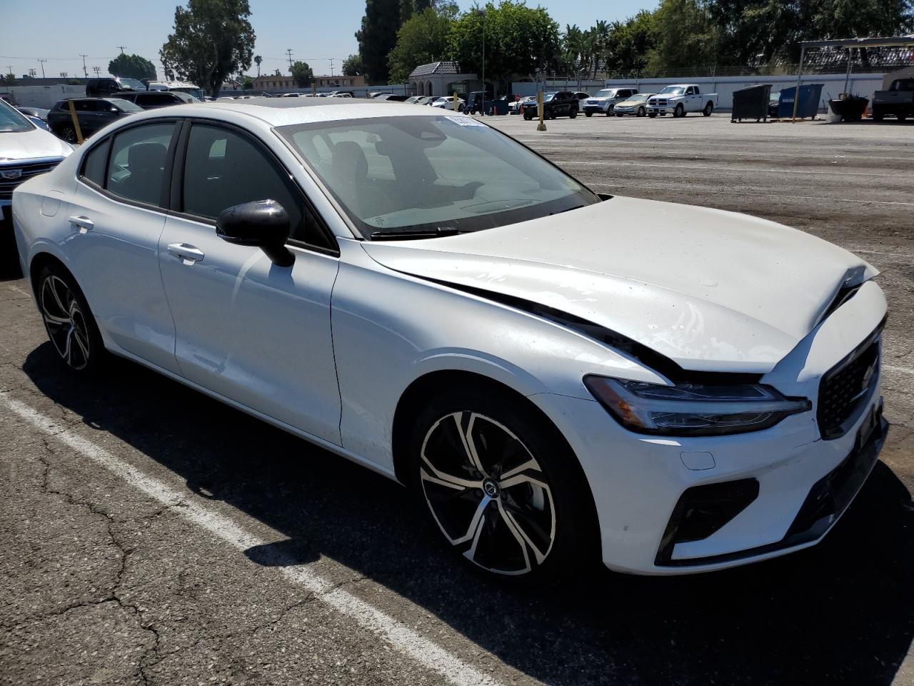 2024 Volvo S60 Core - Фото 4