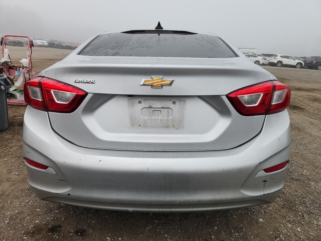 2019 Chevrolet Cruze Ls - Фото 6