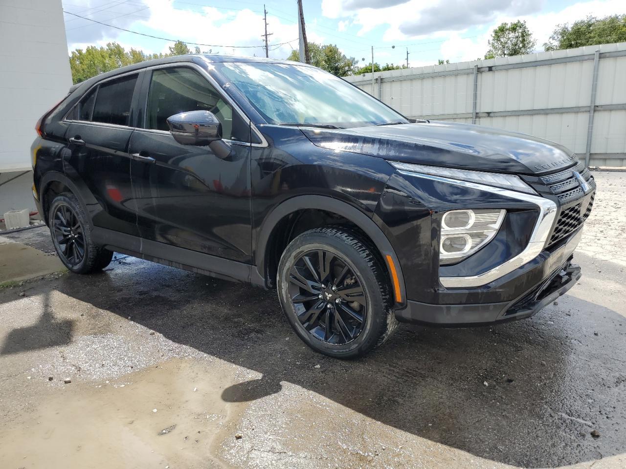 2024 Mitsubishi Eclipse Cross Le - Image 4