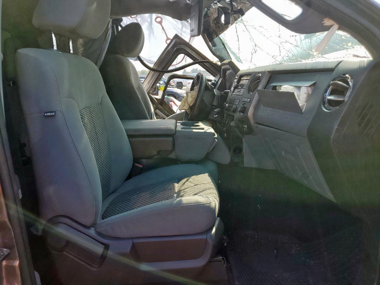 2011 Ford F250 Super Duty - Фото 7