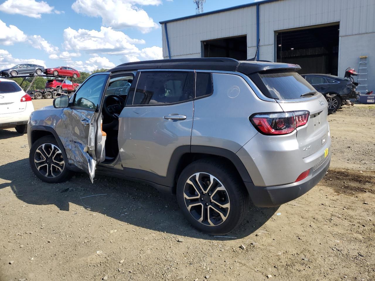 2024 Jeep Compass Limited - Фото 2