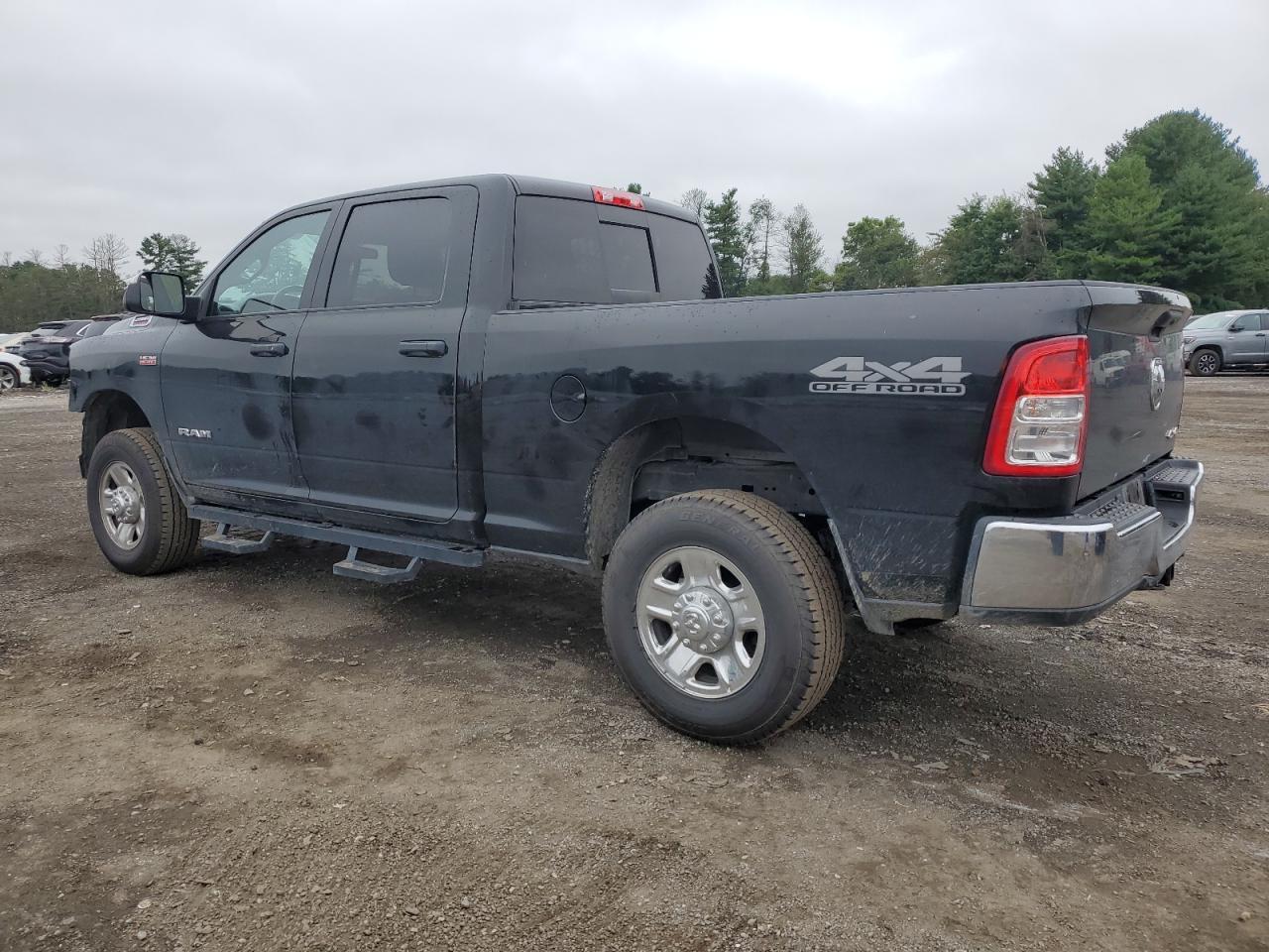 2022 Ram 2500 Tradesman - Фото 2
