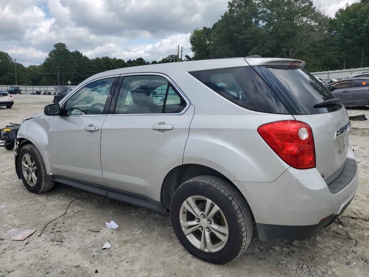 2015 Chevrolet Equinox Ls - Фото 2