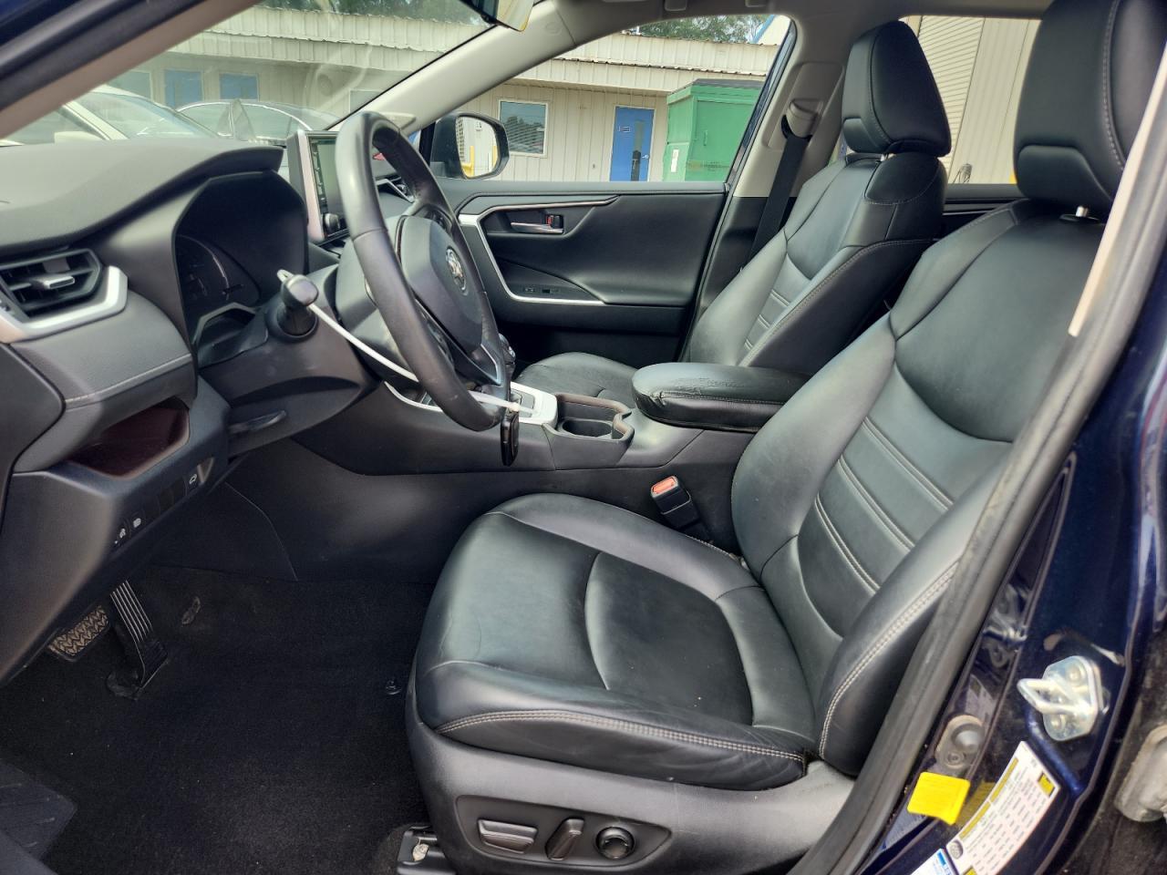 2020 Toyota Rav4 Limited - Фото 7