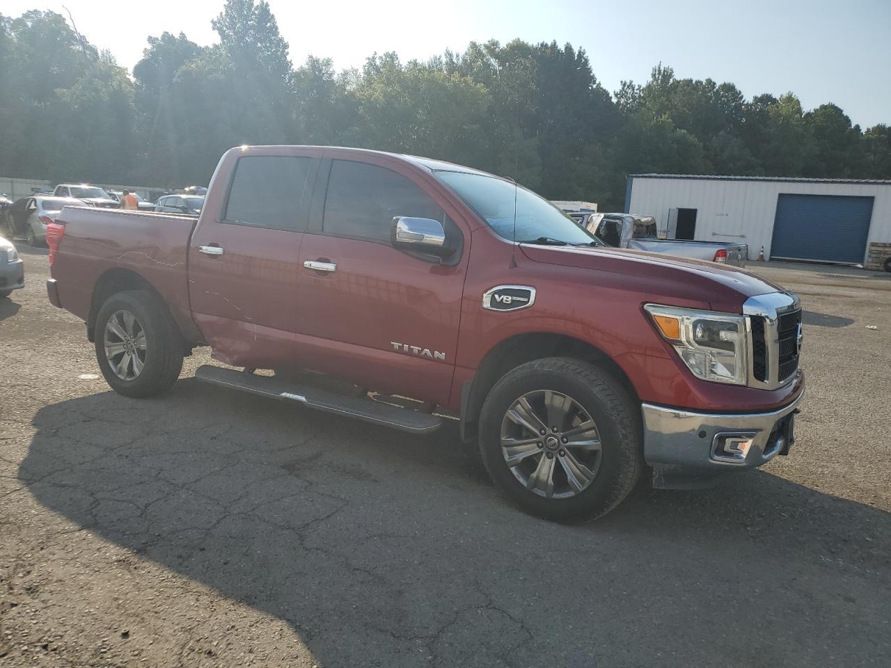 2017 Nissan Titan Sv - Фото 4
