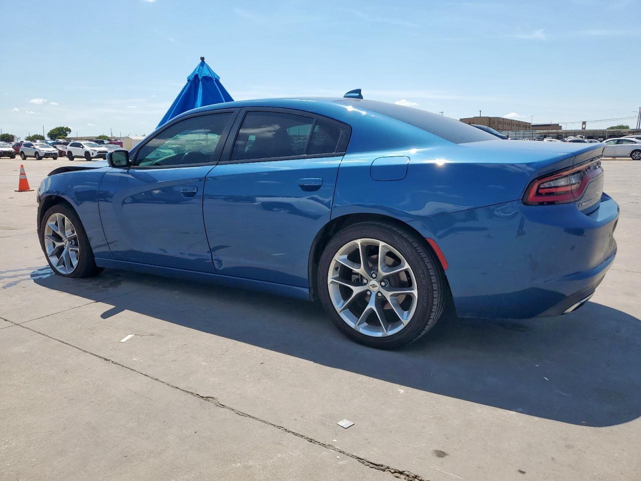 2021 Dodge Charger Sxt - Image 2