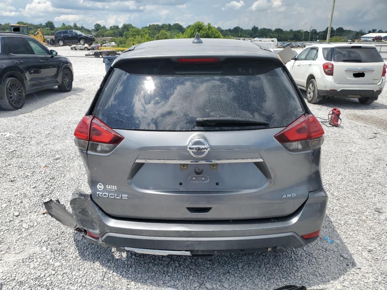 2017 Nissan Rogue S - Image 6