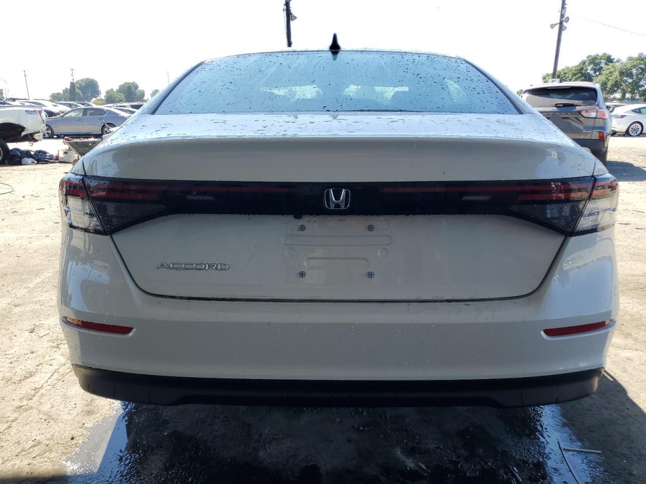 2025 Honda Accord Se - Image 6