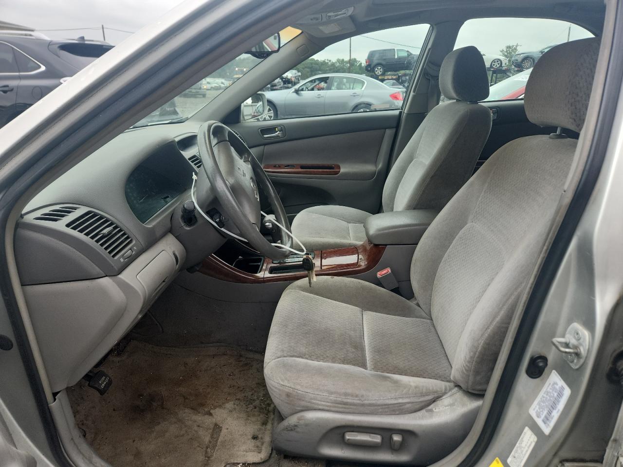 2003 Toyota Camry Le - Image 7