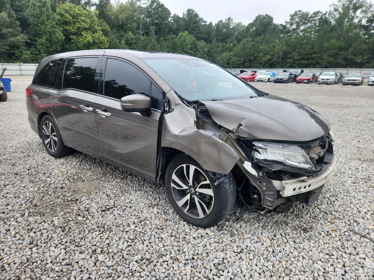 2018 Honda Odyssey Elite - Image 4