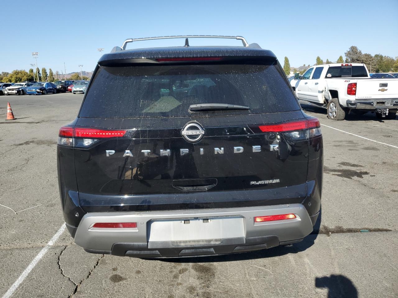 2023 Nissan Pathfinder Platinum - Фото 6