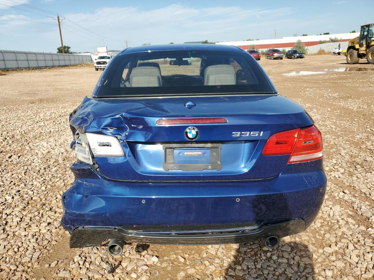 2010 BMW 335 I - Фото 6