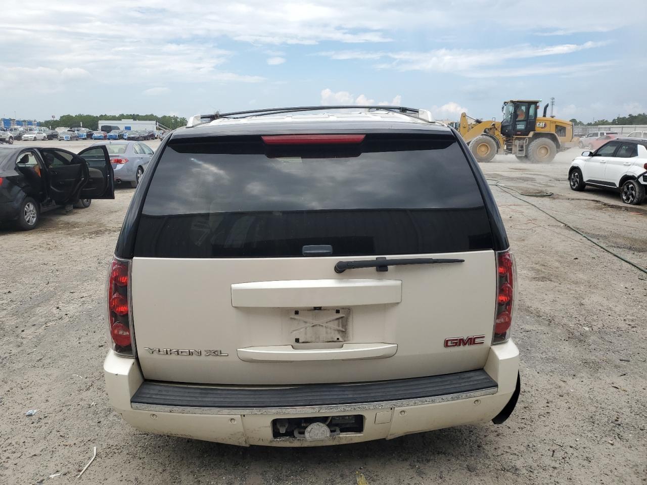 2013 GMC Yukon Xl Denali - Фото 6