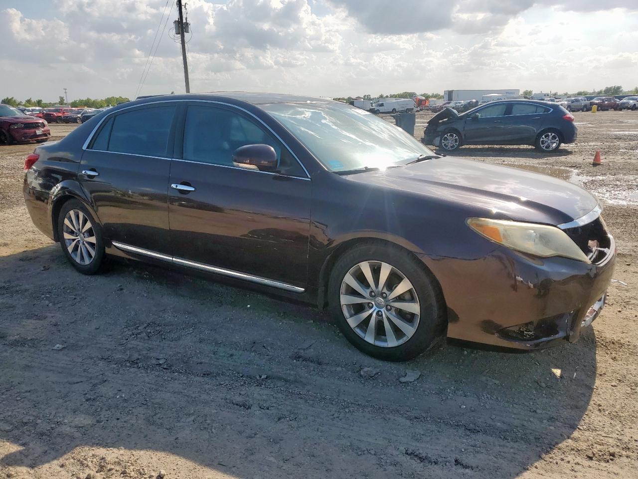 2011 Toyota Avalon Base - Фото 4