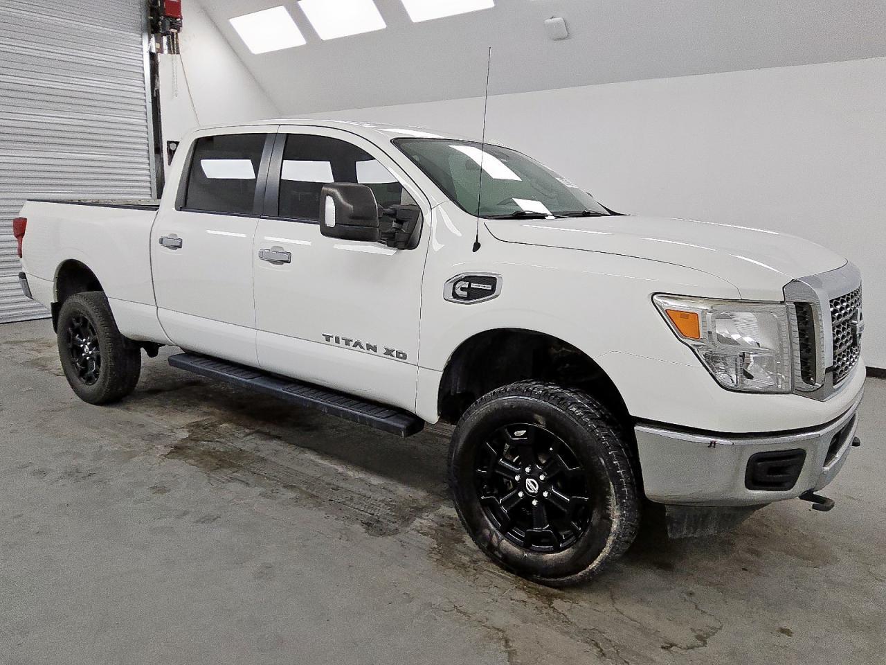 2017 Nissan Titan Xd Sv - Фото 4
