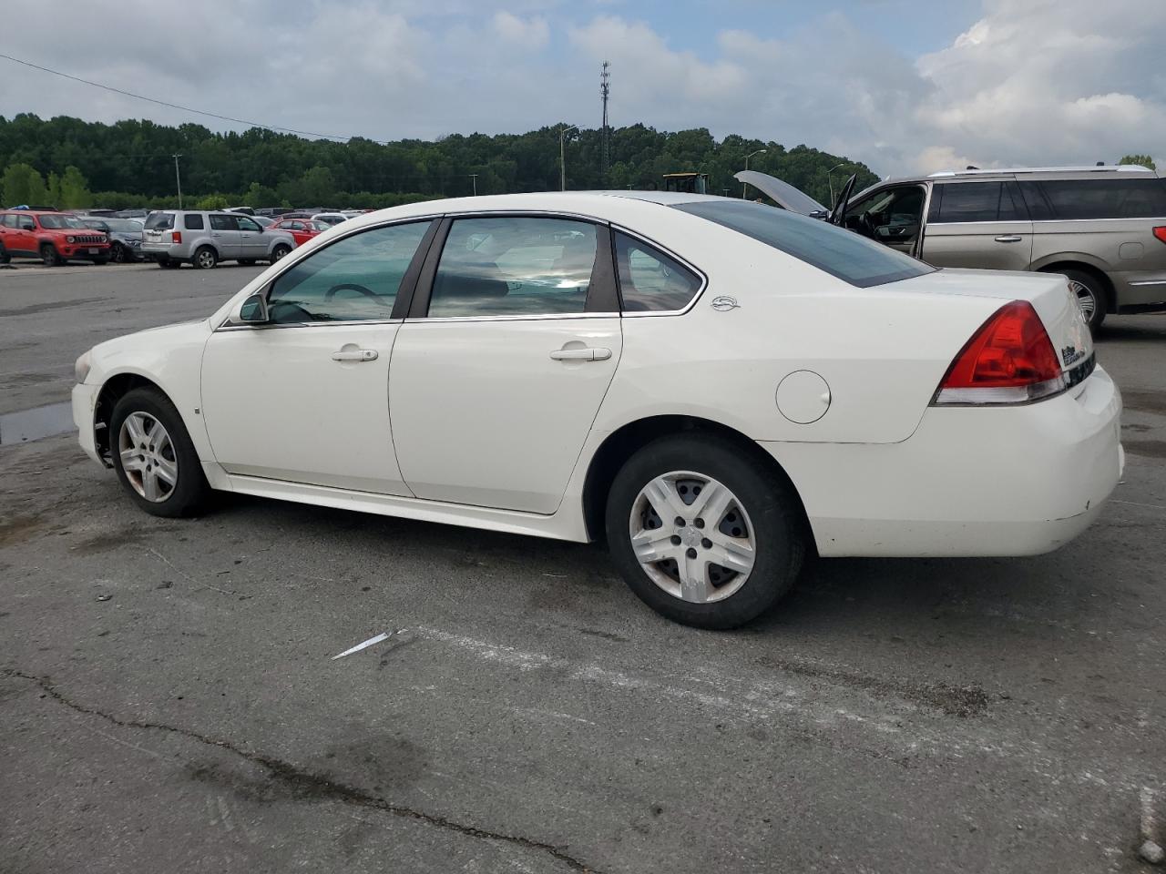 2009 Chevrolet Impala Ls - Image 2