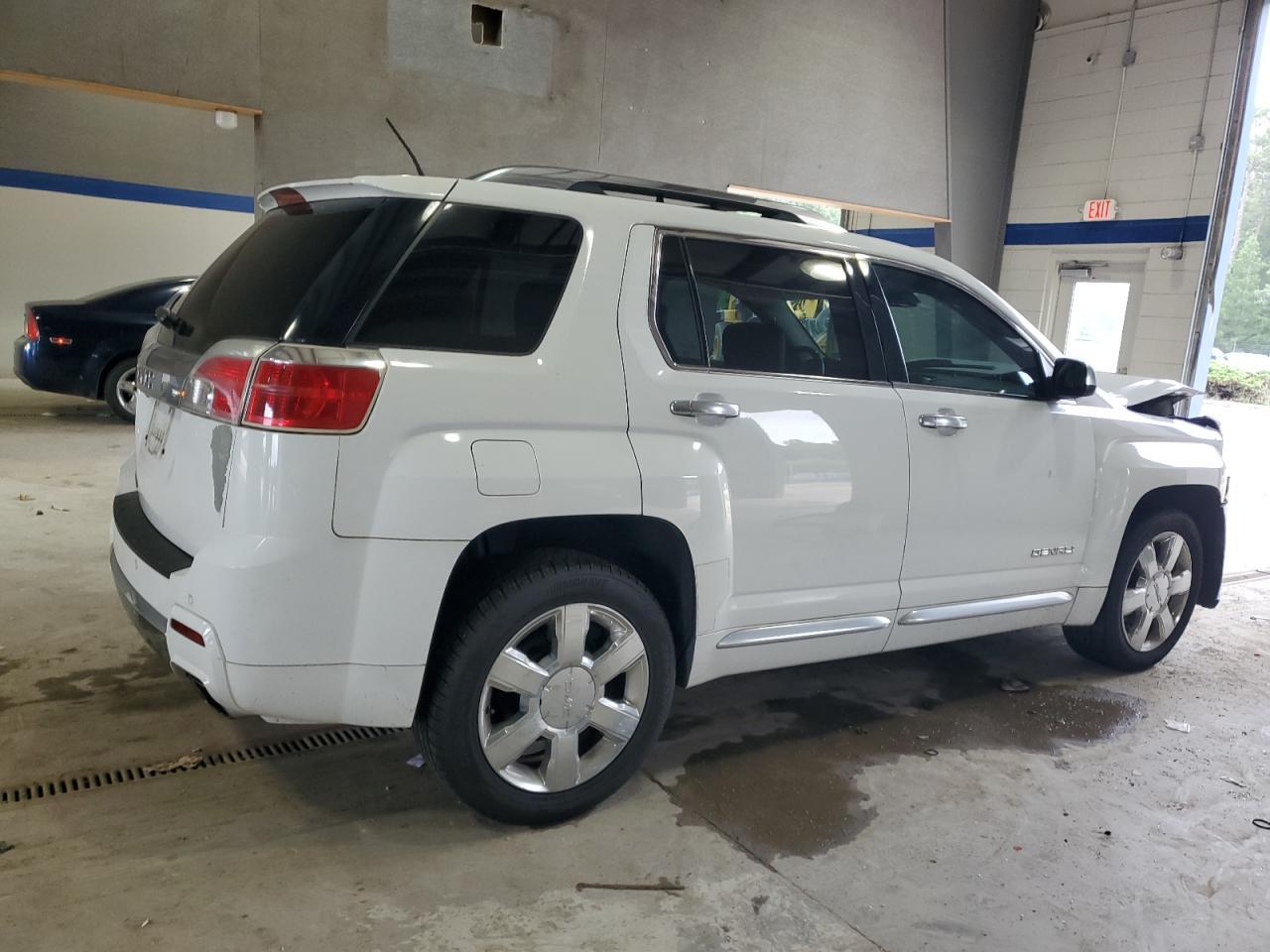 2014 GMC Terrain Denali - Фото 3