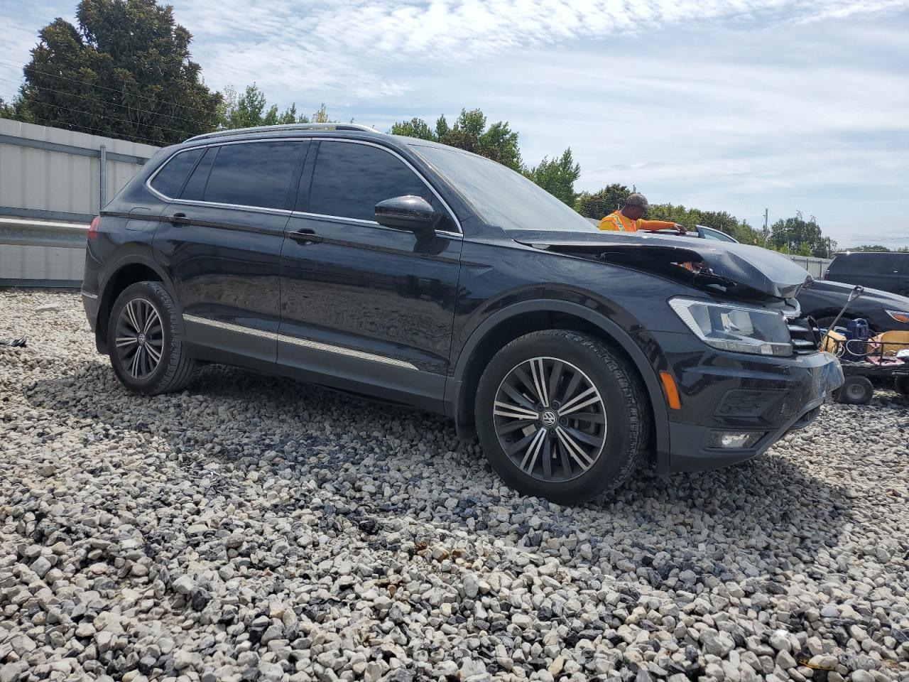 2019 Volkswagen Tiguan Se - Фото 4