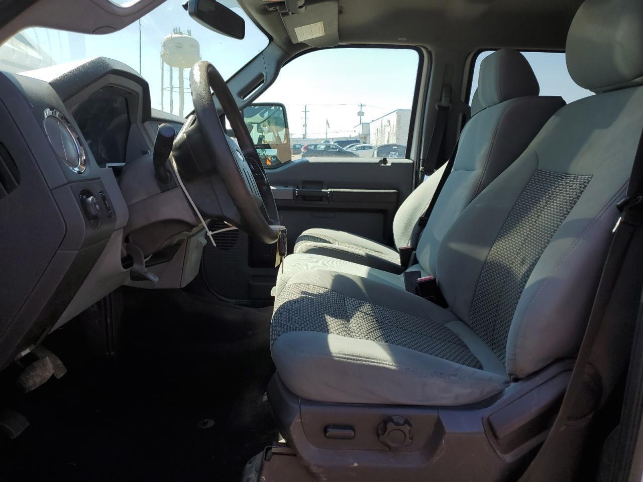 2015 Ford F250 Super Duty - Фото 7
