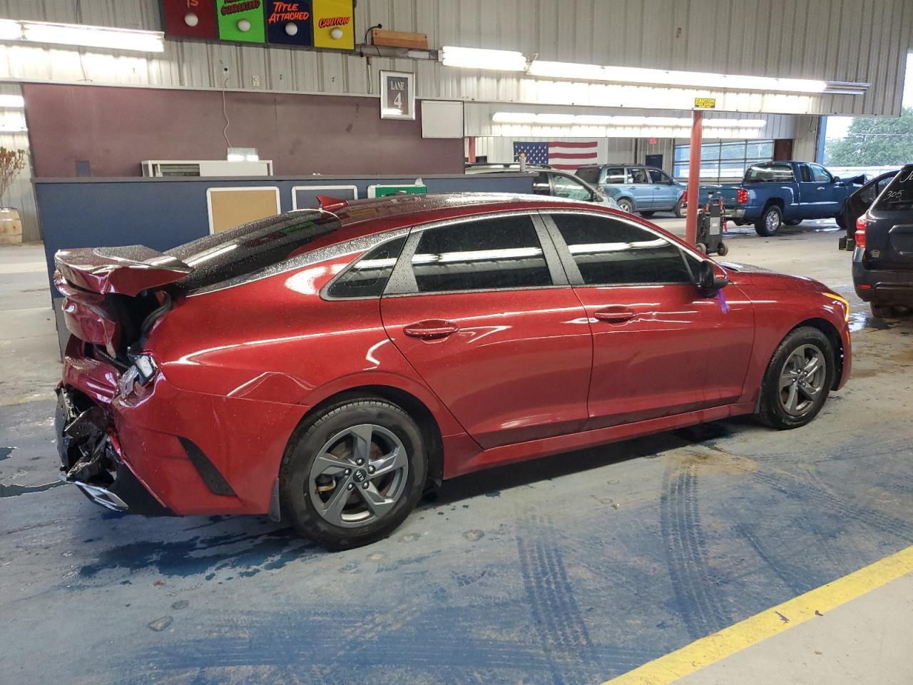 2021 Kia K5 Lxs - Фото 3