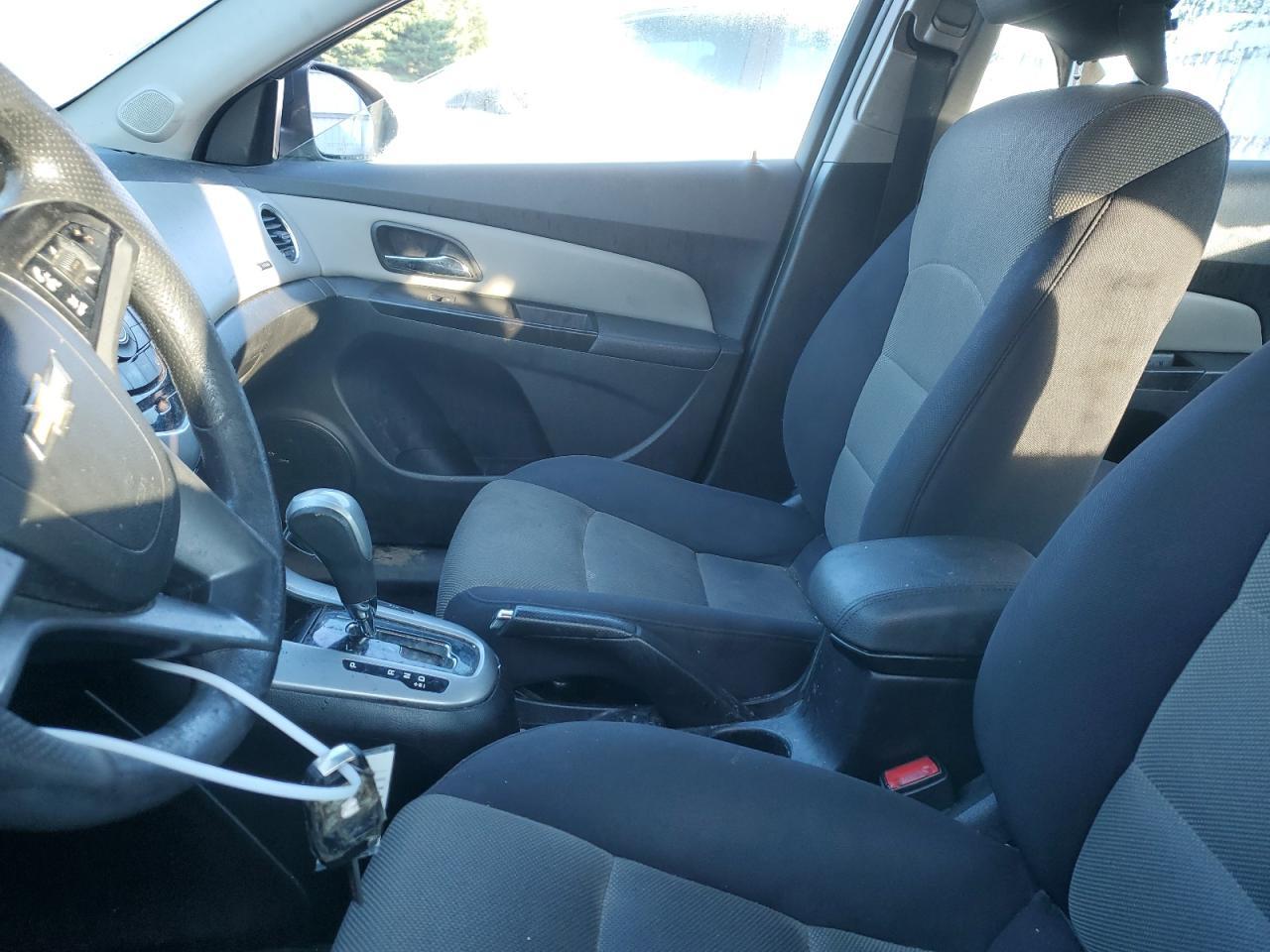 2012 Chevrolet Cruze Ls - Фото 7