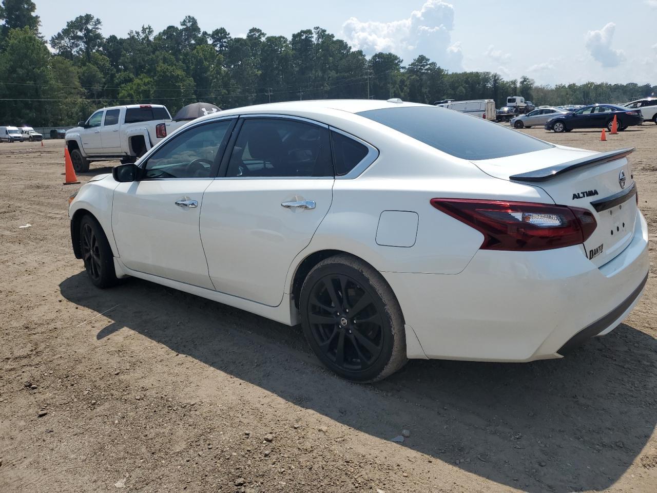 2018 Nissan Altima 2.5 - Фото 2