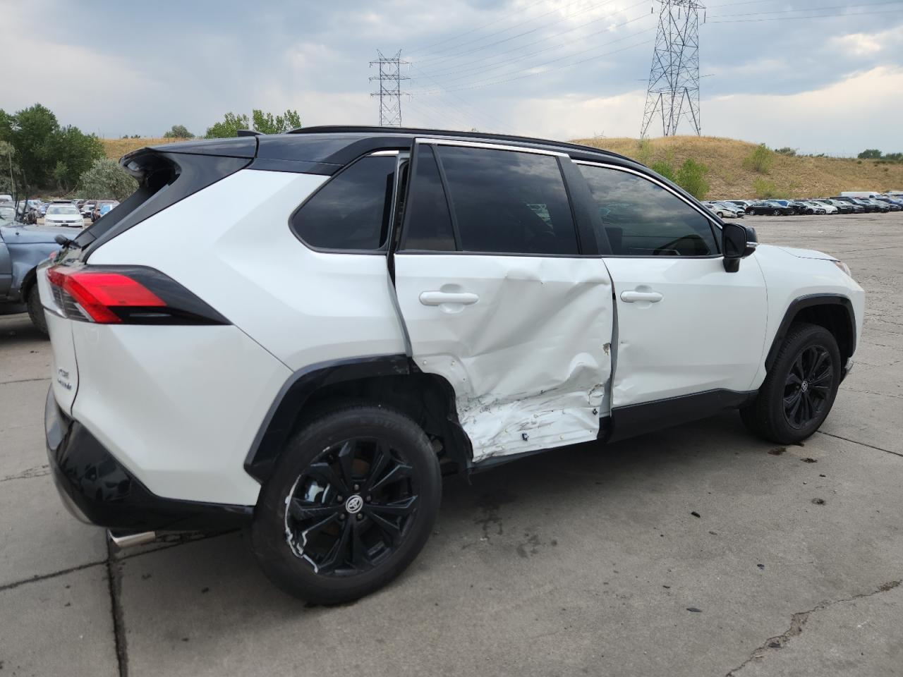 2023 Toyota Rav4 Xse - Image 3