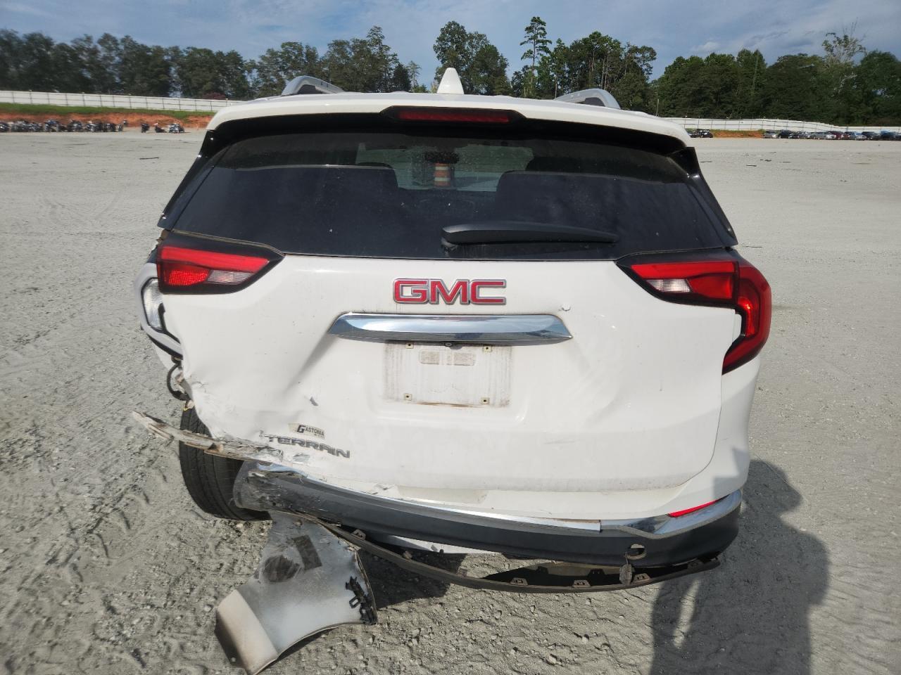 2020 GMC Terrain Slt - Фото 6