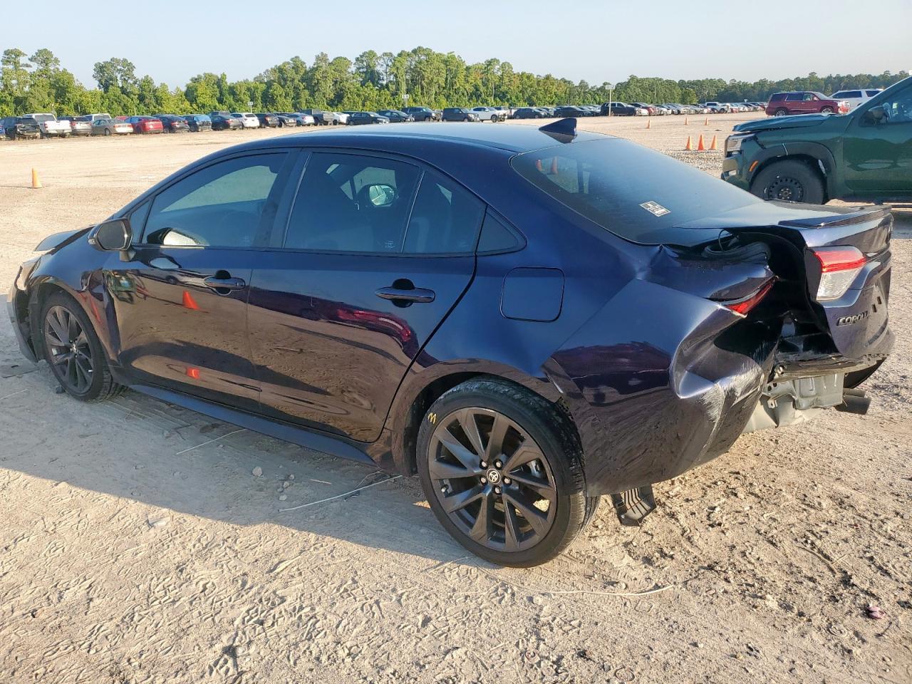 2023 Toyota Corolla Se - Фото 2