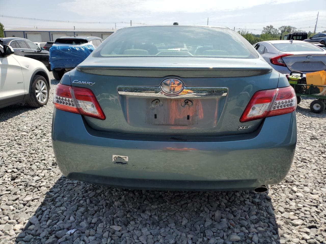2011 Toyota Camry Base - Image 6