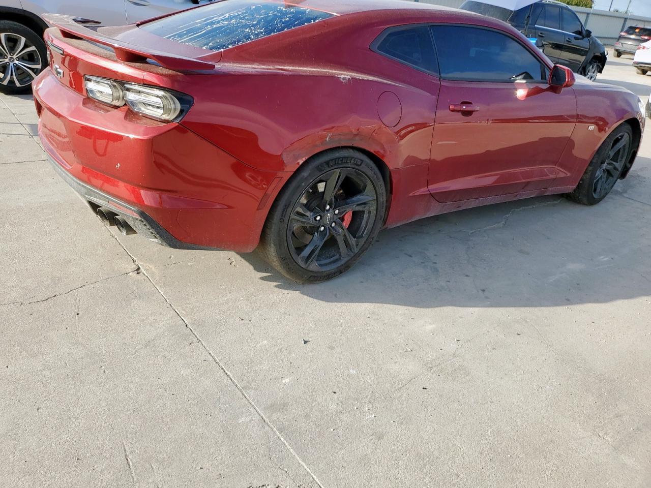 2023 Chevrolet Camaro Lt1 - Фото 3