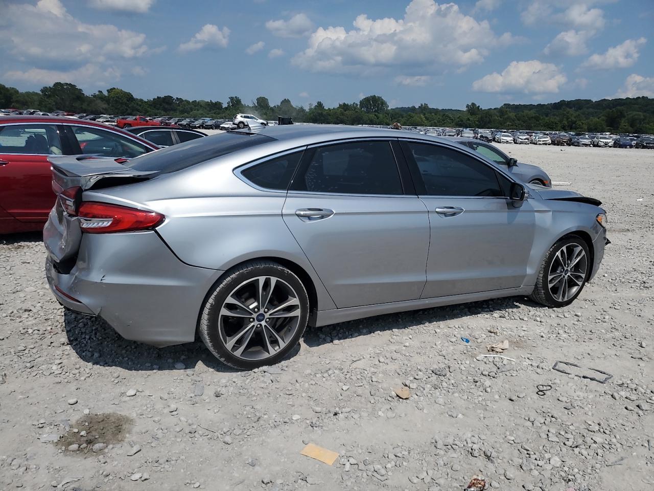 2020 Ford Fusion Titanium - Image 3