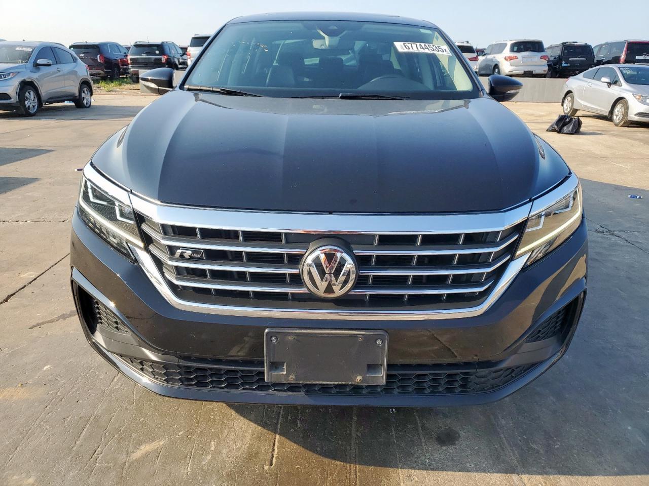 2020 Volkswagen Passat R-Line - Image 5