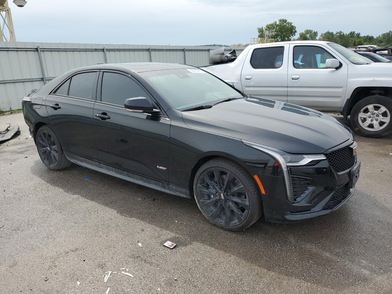 2021 Cadillac Ct4-V - Image 4