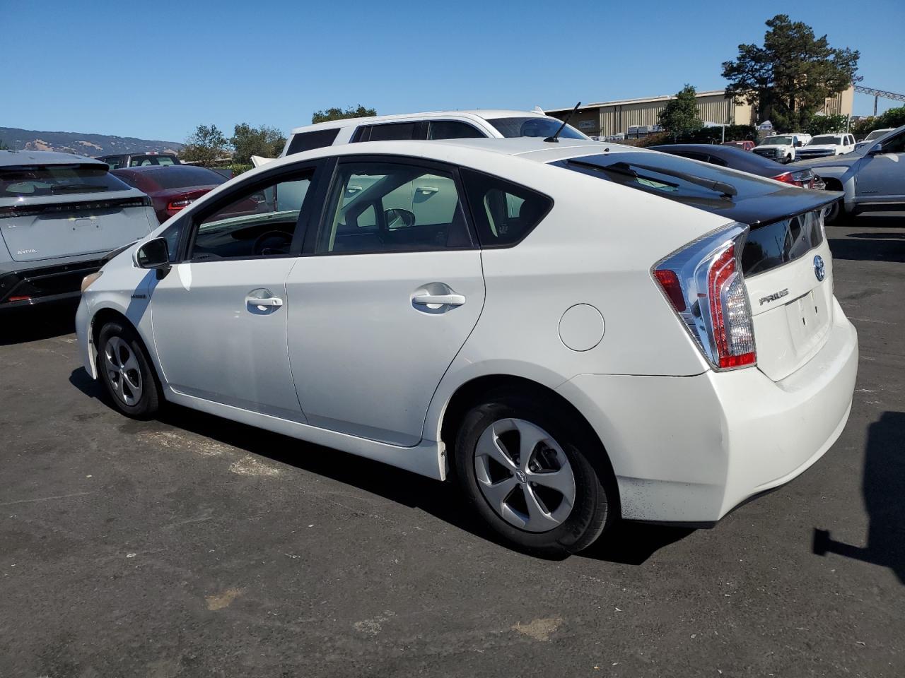 2013 Toyota Prius - Image 2