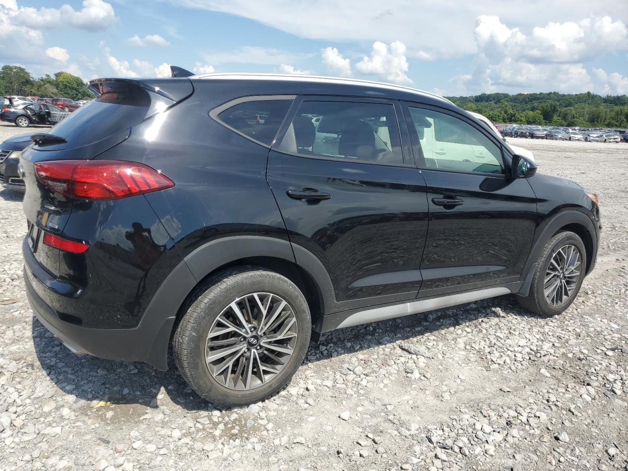 2021 Hyundai Tucson Limited - Image 3